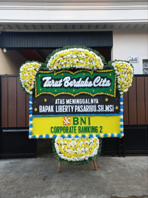 Papan Bunga Duka di Giyanti