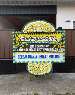 Papan Bunga Duka di Giyanti